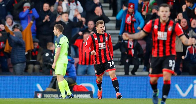  利物浦旧将反戈一击，阿斯皮利奎塔头槌绝杀  