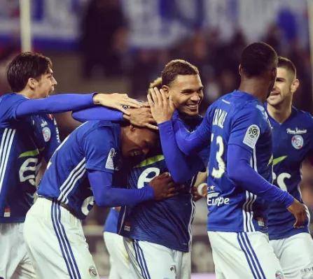  斯特拉斯堡主场发威，两度领先险胜保级队