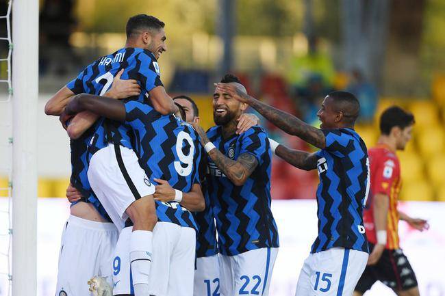  国米铁腰掌控中场，蓝黑军团客胜斯佩齐亚